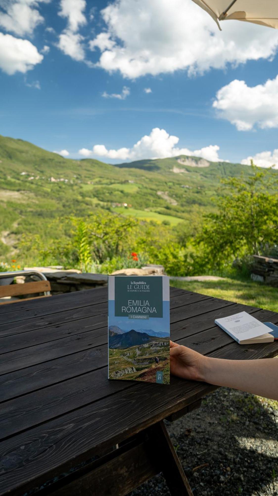 Le Spine B&B Sulla Via Francigena Berceto Exterior foto
